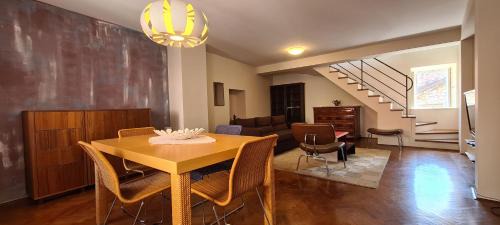 Stari Grad House | Pet-Friendly Retreat at House Stone house Skor, Rated 10/10