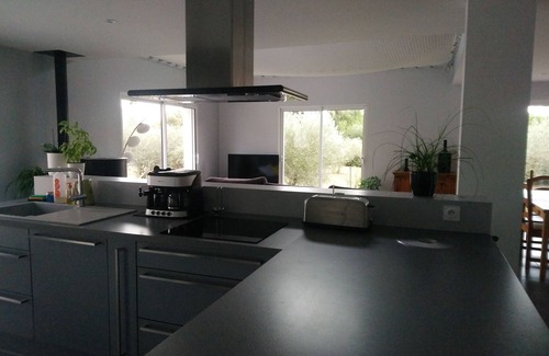 Rochefort-du-Gard House | Idyllic House Amid Olive Trees with Private Pool & Breakfast