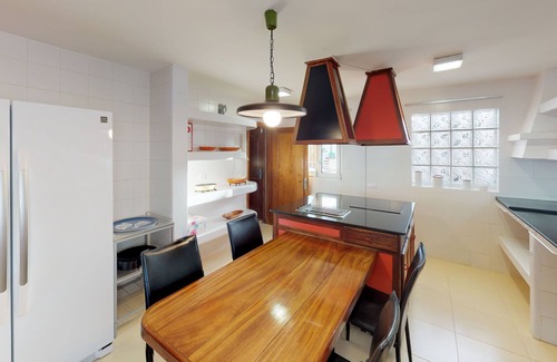 Telde Villa | Oceanview Retreat with Golf, Pool & Free Wifi Awaits You!