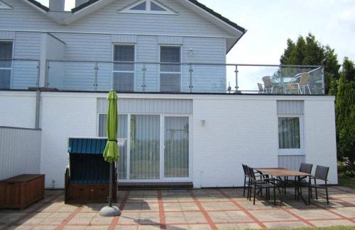 Falshoft House | Discover House Thor - Huus Asgard: A Family-Friendly Retreat