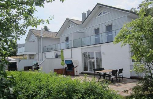 Falshoft House | Discover House Thor - Huus Asgard: A Family-Friendly Retreat
