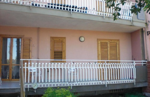 Sant'Anna House | Pet-Friendly House Tillandsia: Rated 9/10 for Comfort