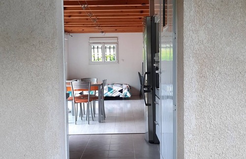 Gragnague House | Inviting House Toulouse: 7 Min to Metro, Pet Friendly Retreat