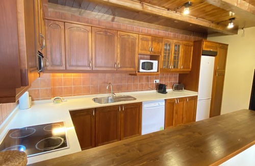 Bagergue House | Impeccable Semi-Detached House in Bagergue with Spa