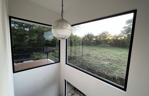 Santiago House | House upon the Hill: Breathtaking Sunset Views Await