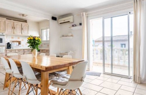 Roquebrune-sur-Argens Villa | Discover ROQUEBRUNE SUR ARGENS: Oceanfront Villa Retreat