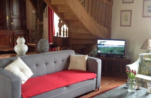 Campagne House | Discover Campagne: Guest Rated 9.8 with Spa & Kitchen