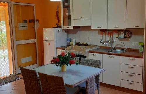 Piana Calzata Villa | Cozy Villa in Cefalù with Oceanfront Views and Pool