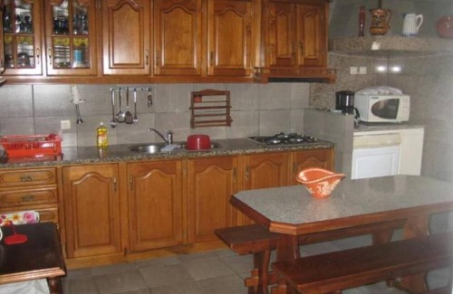 Apulia e Fao House | Pet-Friendly Villa in Porto with Pool and Kitchen Access
