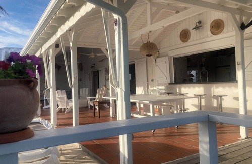 Saint-Francois House | Oceanfront Villa in St. François with Private Pool & Views