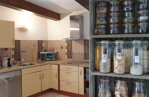 Brignon House | Inviting Villa in UZES with Pool and Spa Amenities