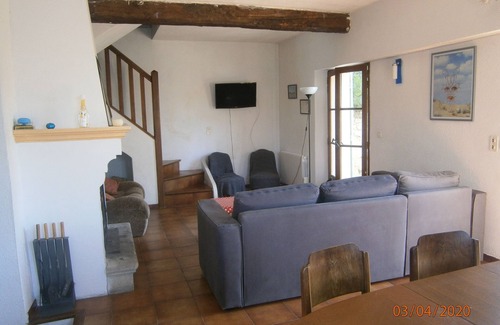 Saint-Pierre-de-Vassols House | Stunning House with Breathtaking Views for Groups of 9