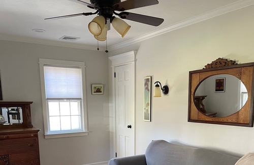 Wading River House | HOUSE W/POOL 1.5 miles from beach! Save 15% FOR A MONTH!