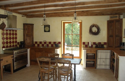 Saint-Aubin-de-Nabirat Villa | Enchanting House with Pool, Garden & Top Guest Rating