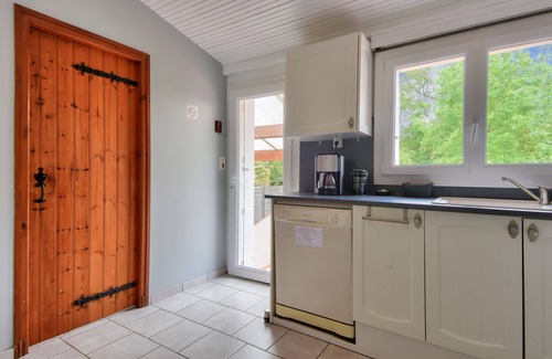Saint-Maixent-sur-Vie House | Peaceful Retreat in a Garden Home with Breakfast Included