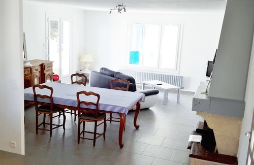 Saint-Pierre-d'Oleron House | Beautiful Home with Garden, Near Sea & City Center
