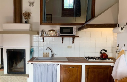 Castellina in Chianti Apartment | Characterful House with Pool & Ocean View - Rated 9.8/10
