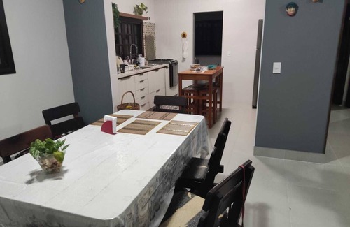 Barequecaba House | Beachside Retreat: 3 Bedrooms, Steps from Guaecá Beach