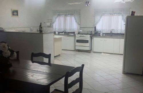 Arandu House | Tranquil House with 6 Suites - Ideal for Relaxation