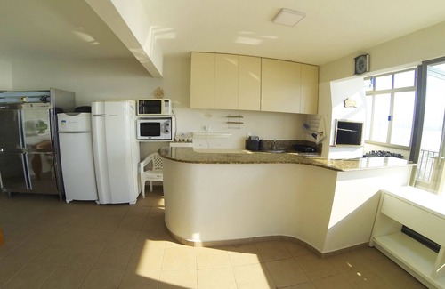 Florianopolis House | Relaxing House with 6 Suites & Private Beach Access