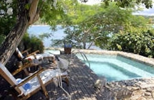 Buzios House | Exquisite 7-Bedroom House with Private Beach in Búzios