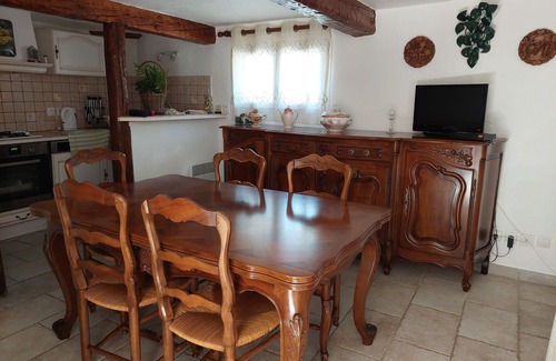 Tanneron House | Relaxing Retreat: Oceanfront Comfort Near Sea and Mountains