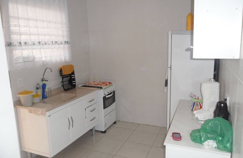 Itanhaem House | Cozy Beach House with Ocean View and BBQ Area