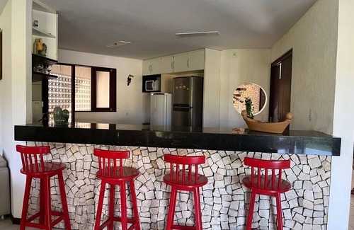 Maceio House | Charming Hibiscus House with 5 Inviting Rooms & Breakfast
