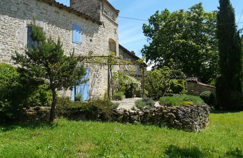 Senouillac House | Character-Filled House in Sennouillac with Inviting Pool