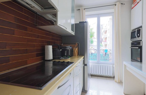 Le Kremlin-Bicetre Apartment | House with garden 4BR/10P near Paris