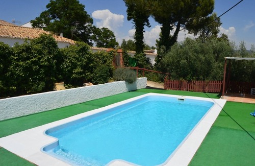 Algarinejo House | Relaxing House with Garden and Private Pool for Families
