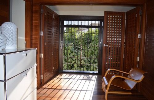 Beiro House | Peaceful Retreat with Garden, 15 Minutes from City Center
