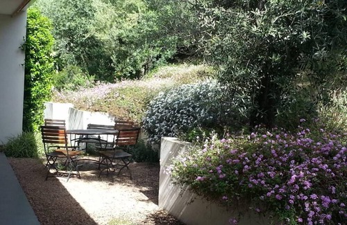 Ajaccio Villa | Idyllic House with Garden and Oceanfront Amenities
