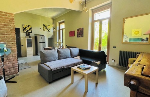 Malnate House | Charming Vacation House with Garden in 18th-Century Lombardy