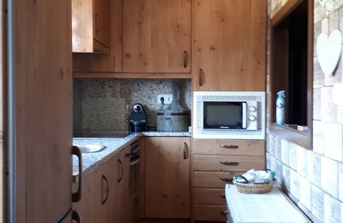 Panticosa Apartment | Idyllic Retreat with Garden in the Aragonese Pyrenees