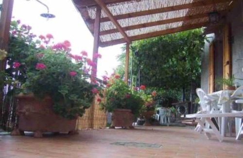 Banzena Cottage | Delightful House with Garden & Pet-Friendly Amenities