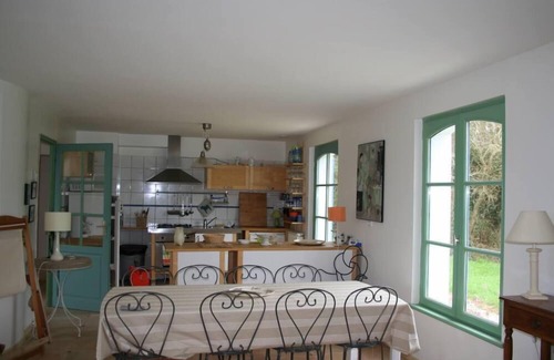 Locmaria House | Garden Retreat with Ocean View & Pet-Friendly Amenities