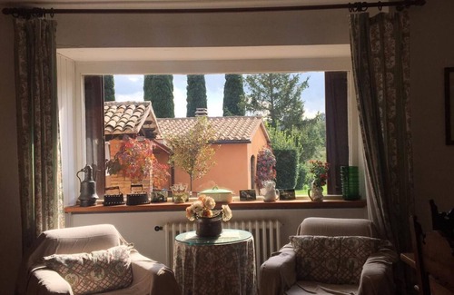 Orvieto Villa | Elegant House with Garden, Vineyard & Private Pool Retreat