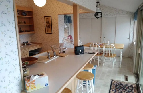 Edgemoor House | Scenic House with Great View Near Fairhaven, Bellingham