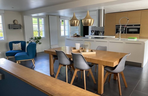 Jumilhac-le-Grand House | Heated Pool House in Jumilhac-le-Grand – Rated 10/10