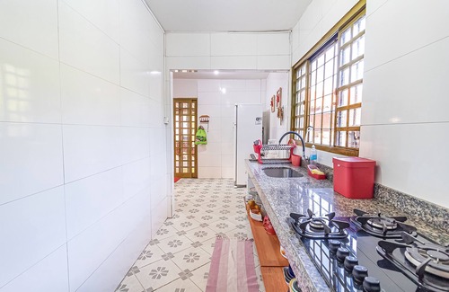 Pirenopolis House | Relaxing House with Heated Pool and Scenic Views in Pirenopolis