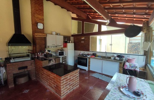 Retiro das Fontes Cottage | Relaxing Retreat with Heated Pool in Atibaia - Recanto Feliz