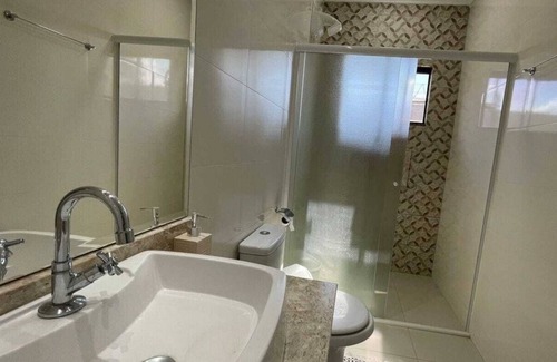 Foz do Iguacu House | Relaxing House with Hot Tub Near Top Tourist Attractions