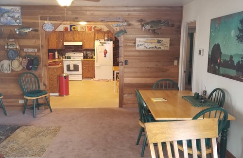Harrison House | Scenic Lake View House: Boating, Biking & Fishing Await