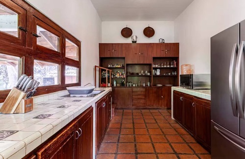 Cuernavaca House | House with new heated swimming pool & staff (2)