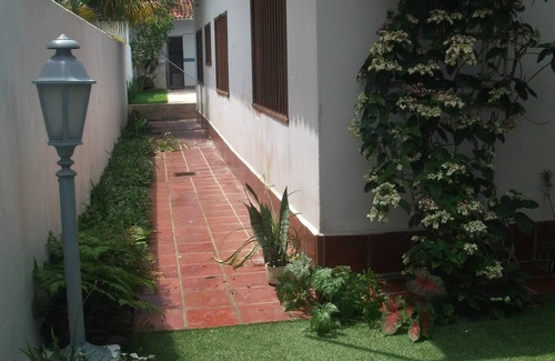 Centro House | Ideal Beach House with Pool & BBQ, Steps from Centro