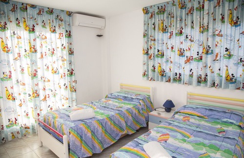 Cubelles Villa | Inviting House with Pool, BBQ & Steps to the Beach
