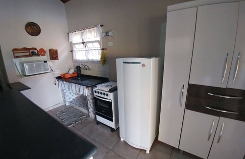 Ipiranga House | Cozy House with Pool Near Martim de Sá Beach, Caraguatatuba