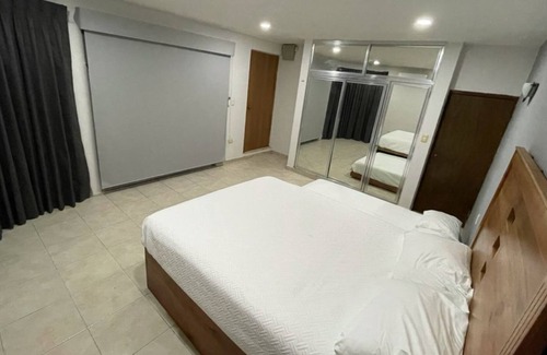 Progreso Municipality House | House with pool in the center of Puerto Progreso