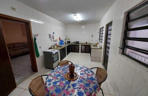 Indaia House | Beautiful House With Pool - Steps From Bertioga Beach